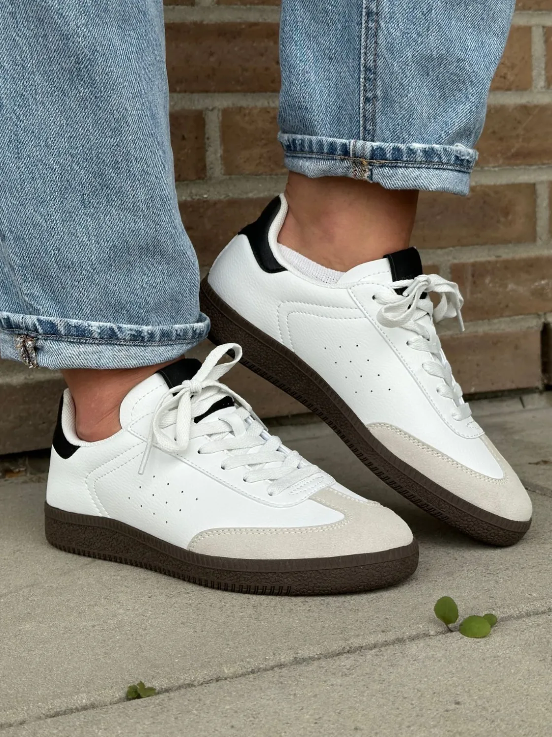 ace_w_sneaker_white_black_0.webp Roberto Rosso Sneakers>Ace W Sneaker White Black