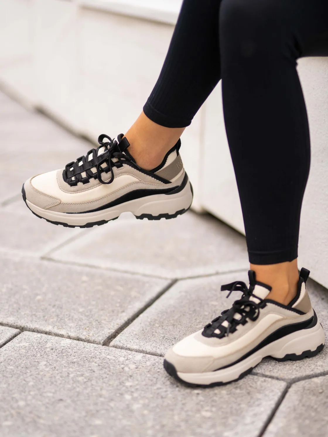 chiaro_sand_black_0.webp Roberto Rosso Sneakers>Chiaro Sand Black