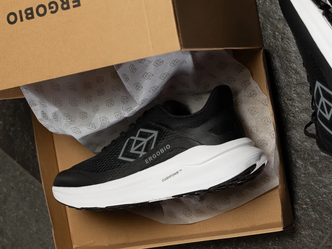 ergobio__ergoroller__m_bl_1.webp Ergobio Sneakers>– Ergoroller 2.0 M Black