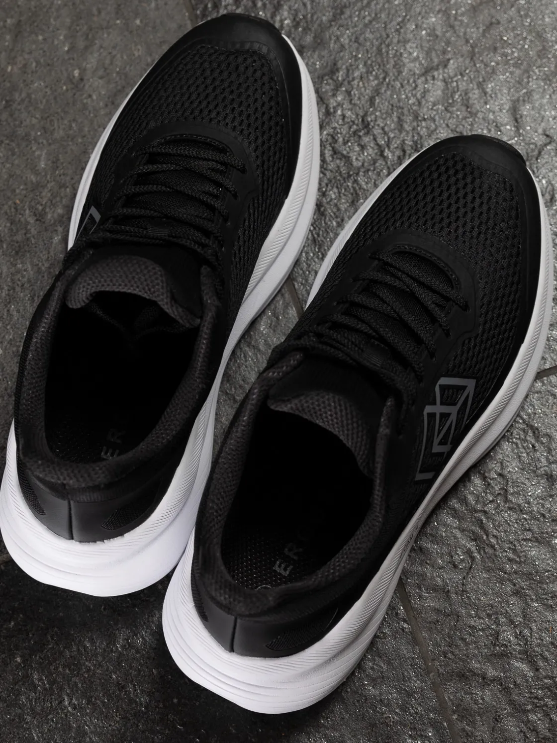 ergobio__ergoroller__m_bl_7.webp Ergobio Sneakers>– Ergoroller 2.0 M Black