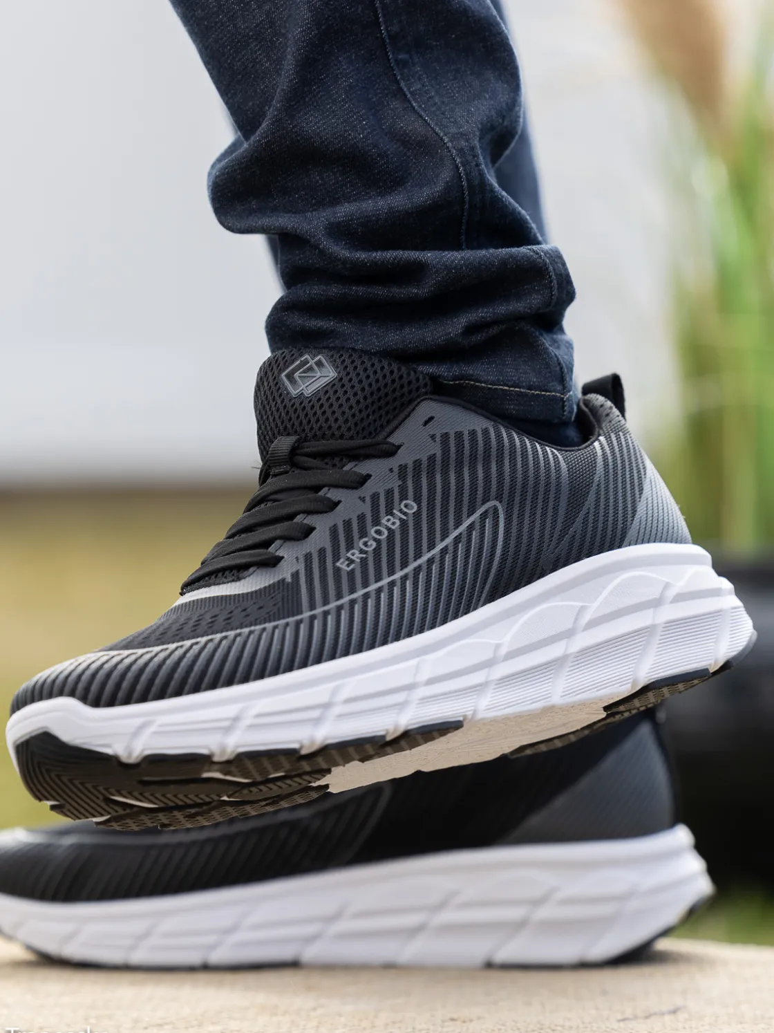 ergobio__ergoroller_black_1.webp Ergobio Sneakers>– Ergoroller Black