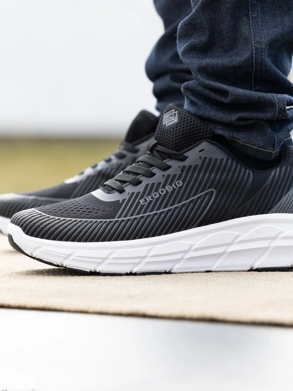 ergobio__ergoroller_black_10.webp Ergobio Sneakers>– Ergoroller Black