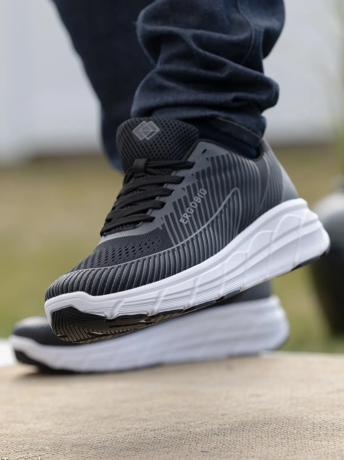 ergobio__ergoroller_black_2.webp Ergobio Sneakers>– Ergoroller Black