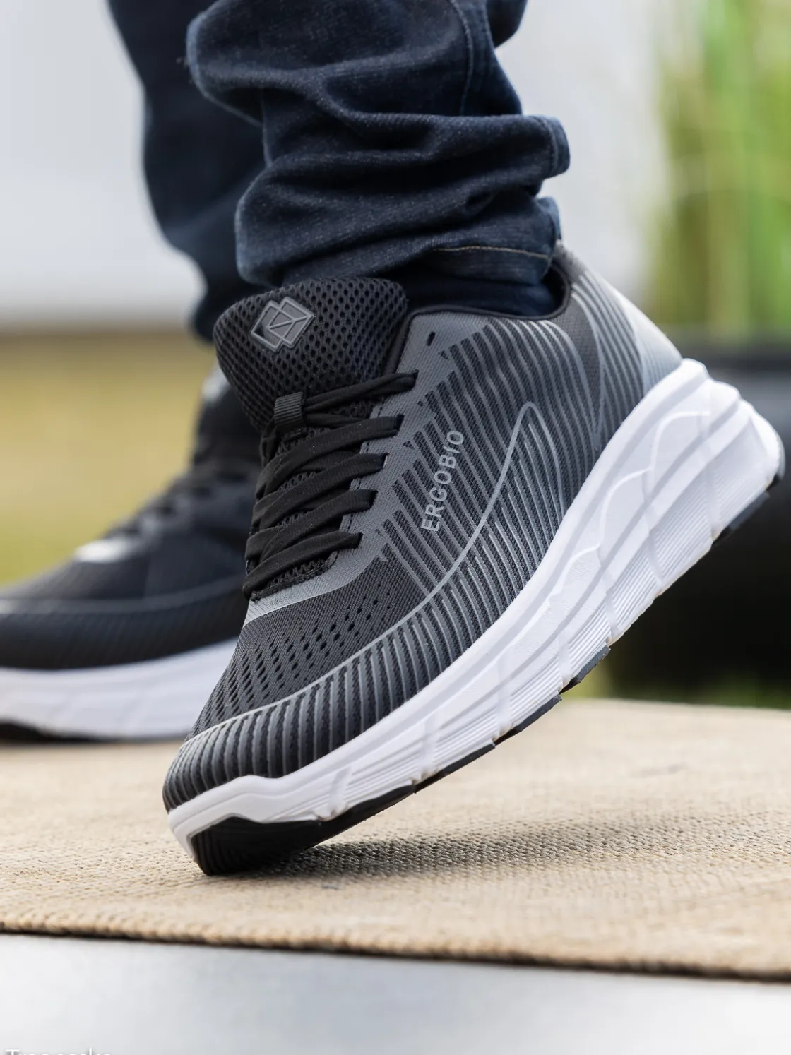 ergobio__ergoroller_black_5.webp Ergobio Sneakers>– Ergoroller Black