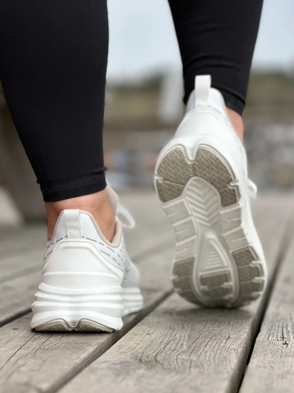ergobio__plyr_lady_white_3.webp Ergobio Sneakers>– Plyr Lady White