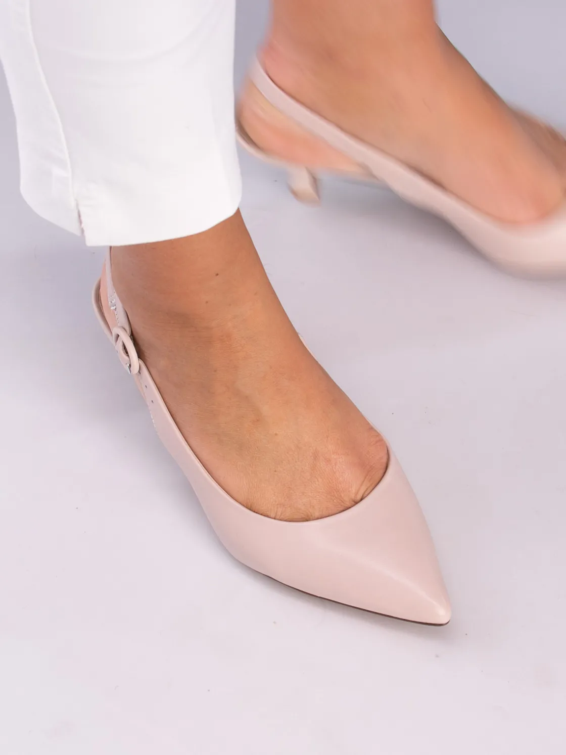 falerone_slingback_heel_n_1.webp Roberto Rosso Pensko>Falerone Slingback Heel Nude