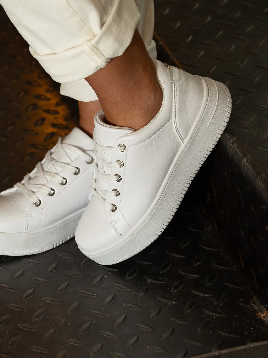 gorbio_w_white_4.webp Roberto Rosso Sneakers>Gorbio W White