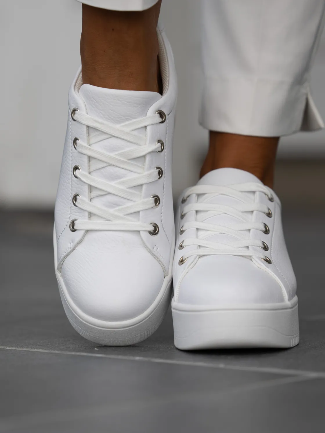 gorbio_white_3.webp Roberto Rosso Sneakers>Gorbio White