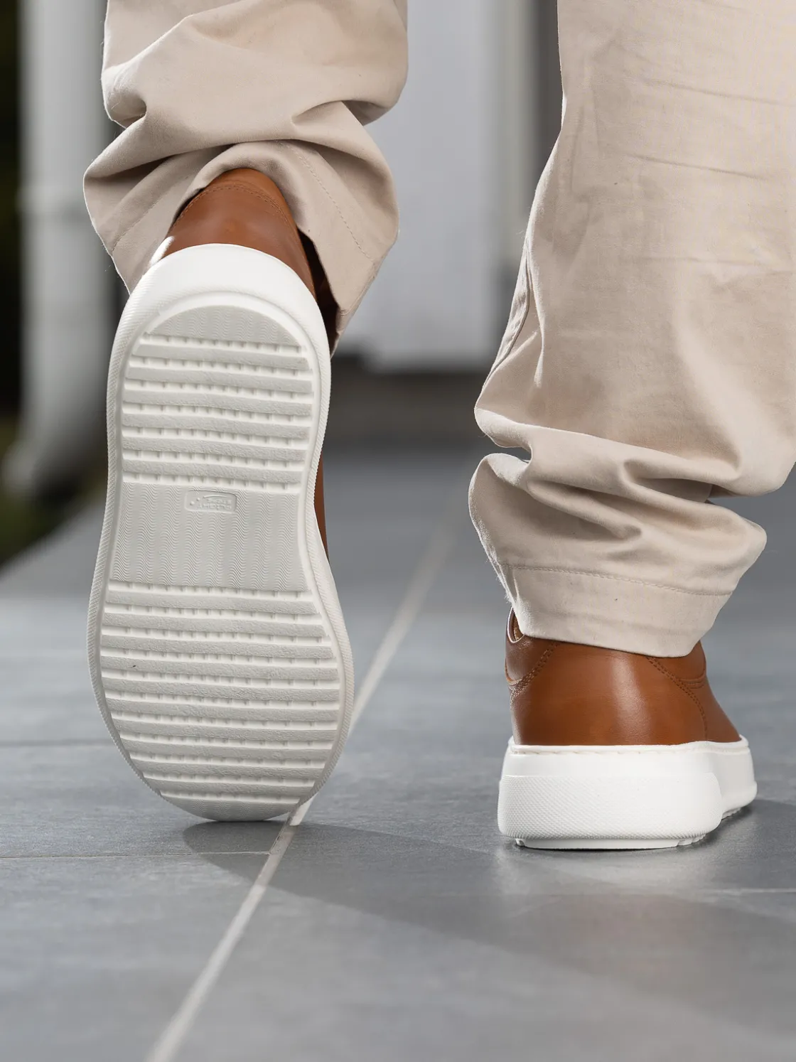 gregers__avenue_light_lea_1-1.webp Gregers Sneakers>– Avenue Light Leather Cognac