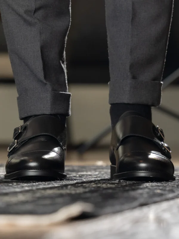 Gregers Pensko>– Monkstrap Black