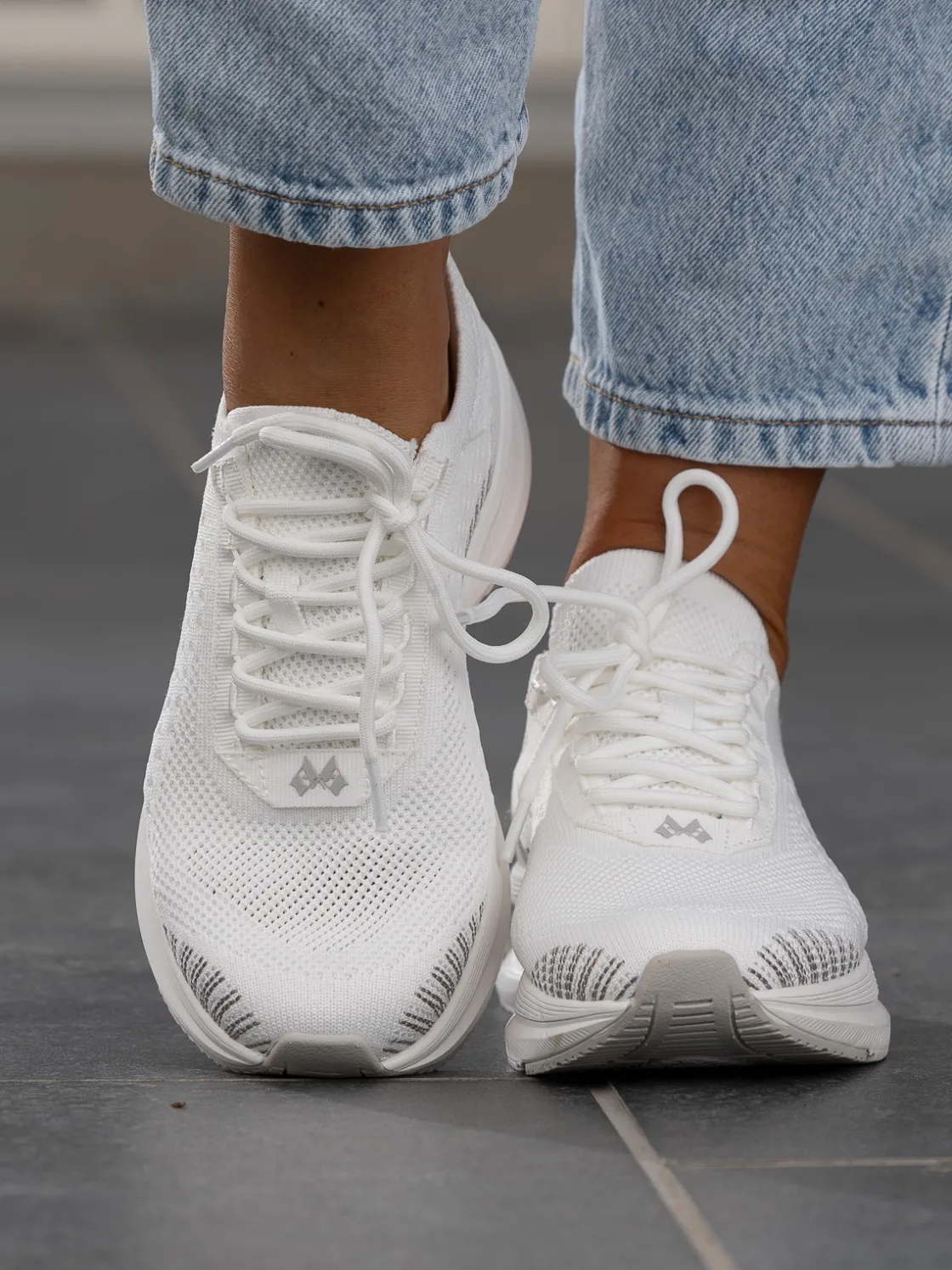 jean_paul__beaumont_white_0.webp Jean Paul Sneakers>– Beaumont White
