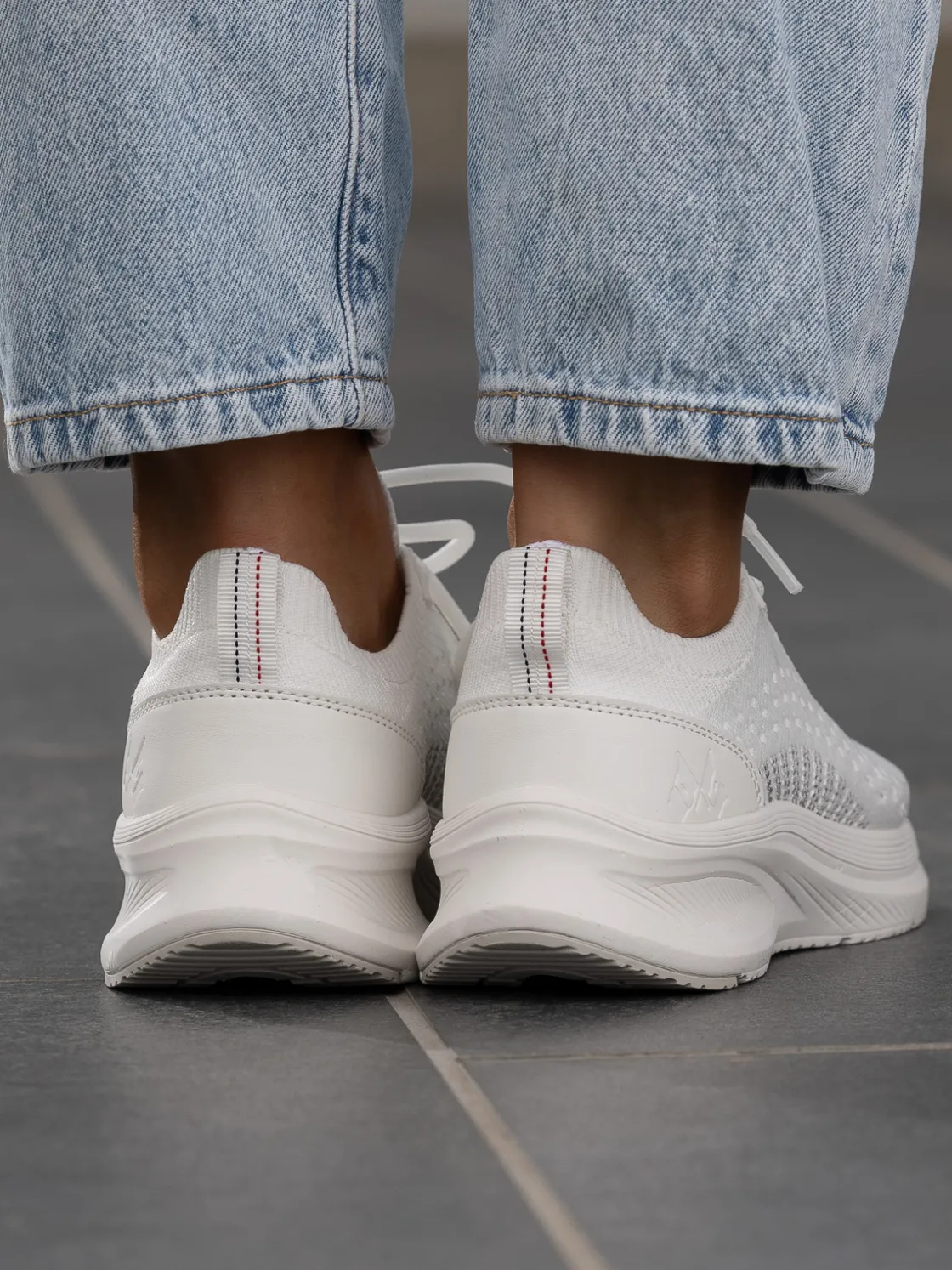 jean_paul__beaumont_white_1.webp Jean Paul Sneakers>– Beaumont White