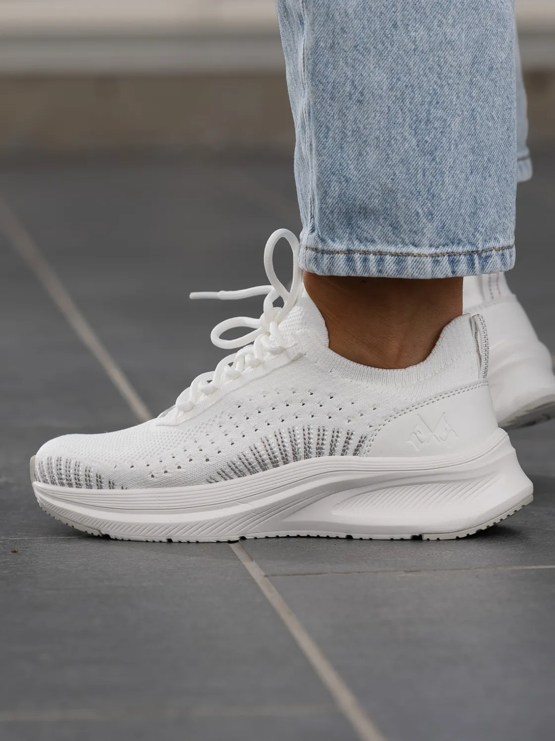 jean_paul__beaumont_white_3.webp Jean Paul Sneakers>– Beaumont White