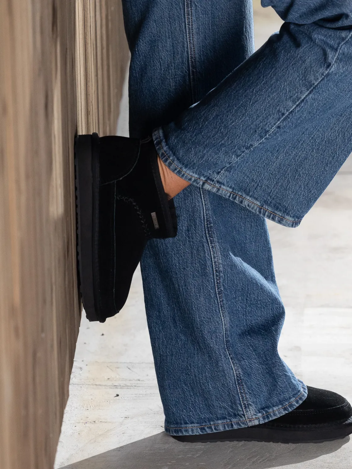 jean_paul__charmoise_blac_2.webp Jean Paul Vintersko>– Charmoise Black