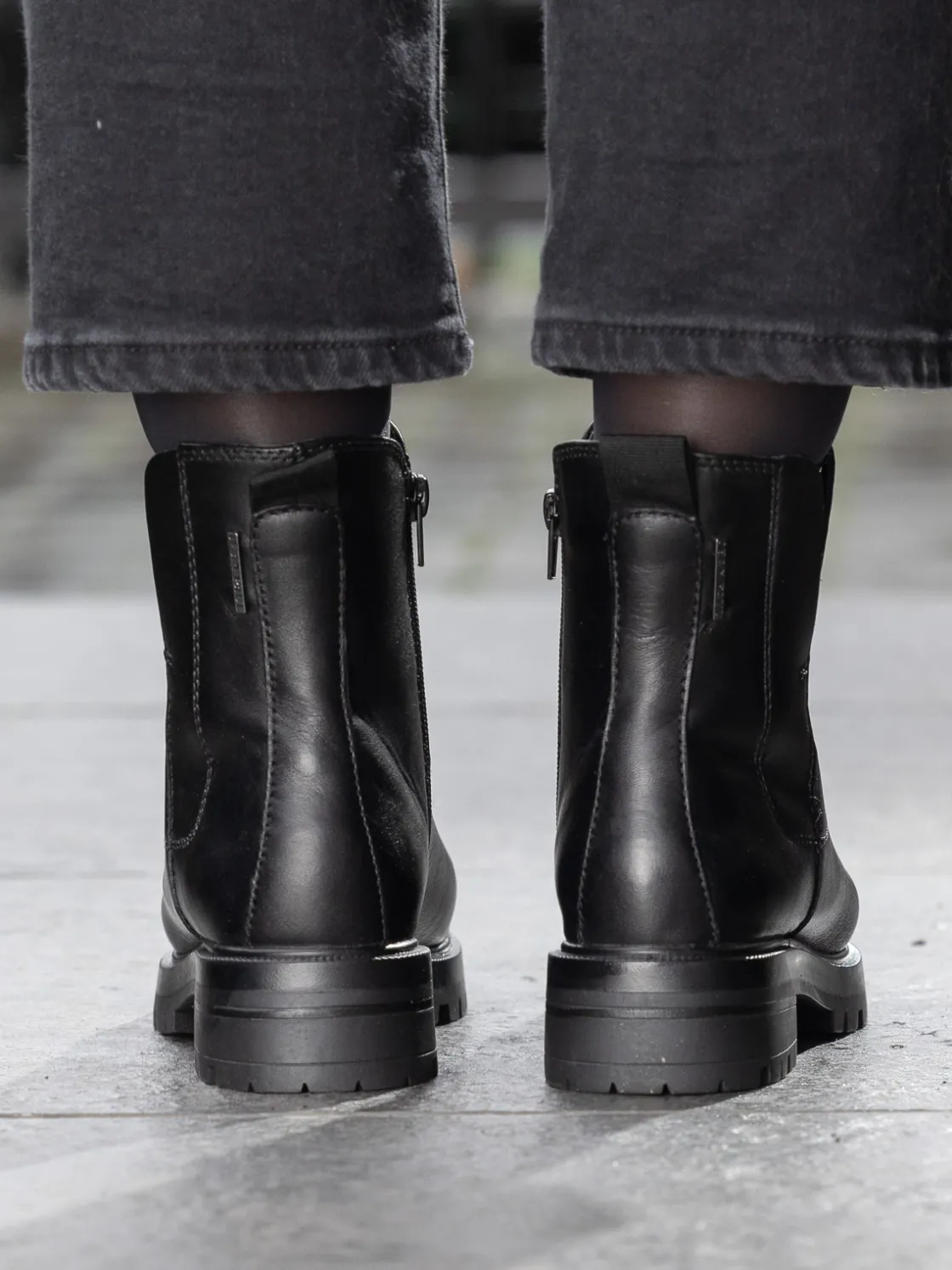 jean_paul__cosson_leather_4.webp Jean Paul Skoletter Og Boots>– Cosson Leather Black