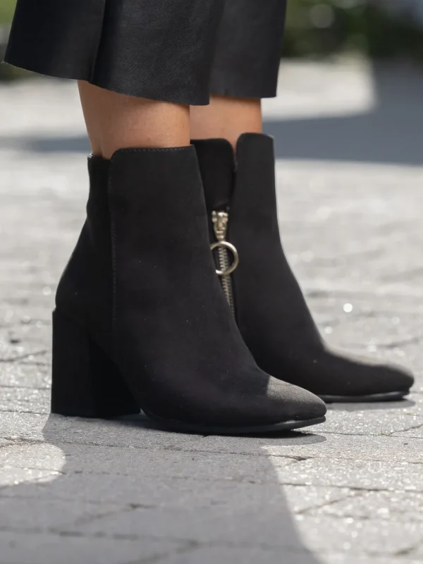 Jean Paul Skoletter Og Boots>– Henriette