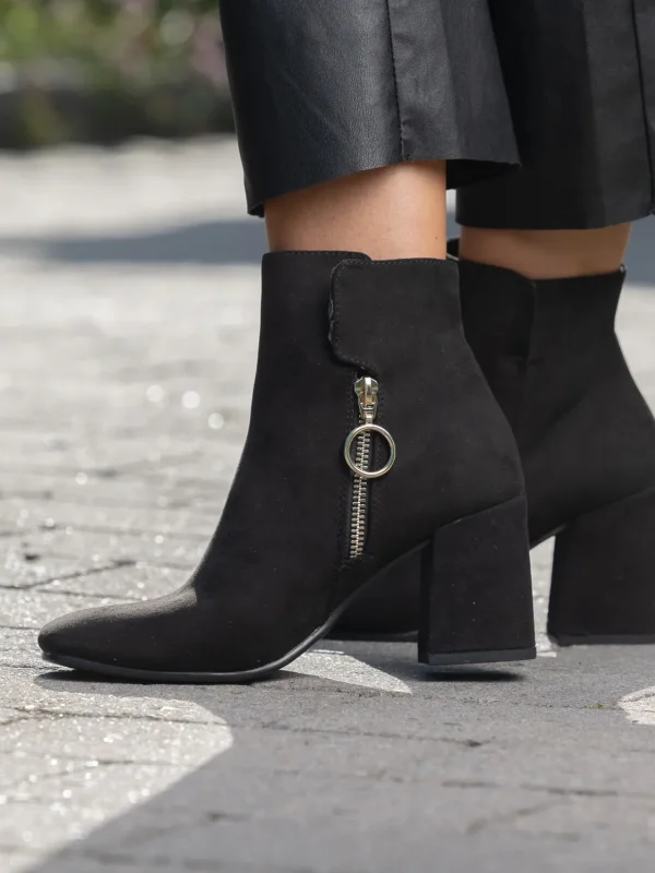 Jean Paul Skoletter Og Boots>– Henriette
