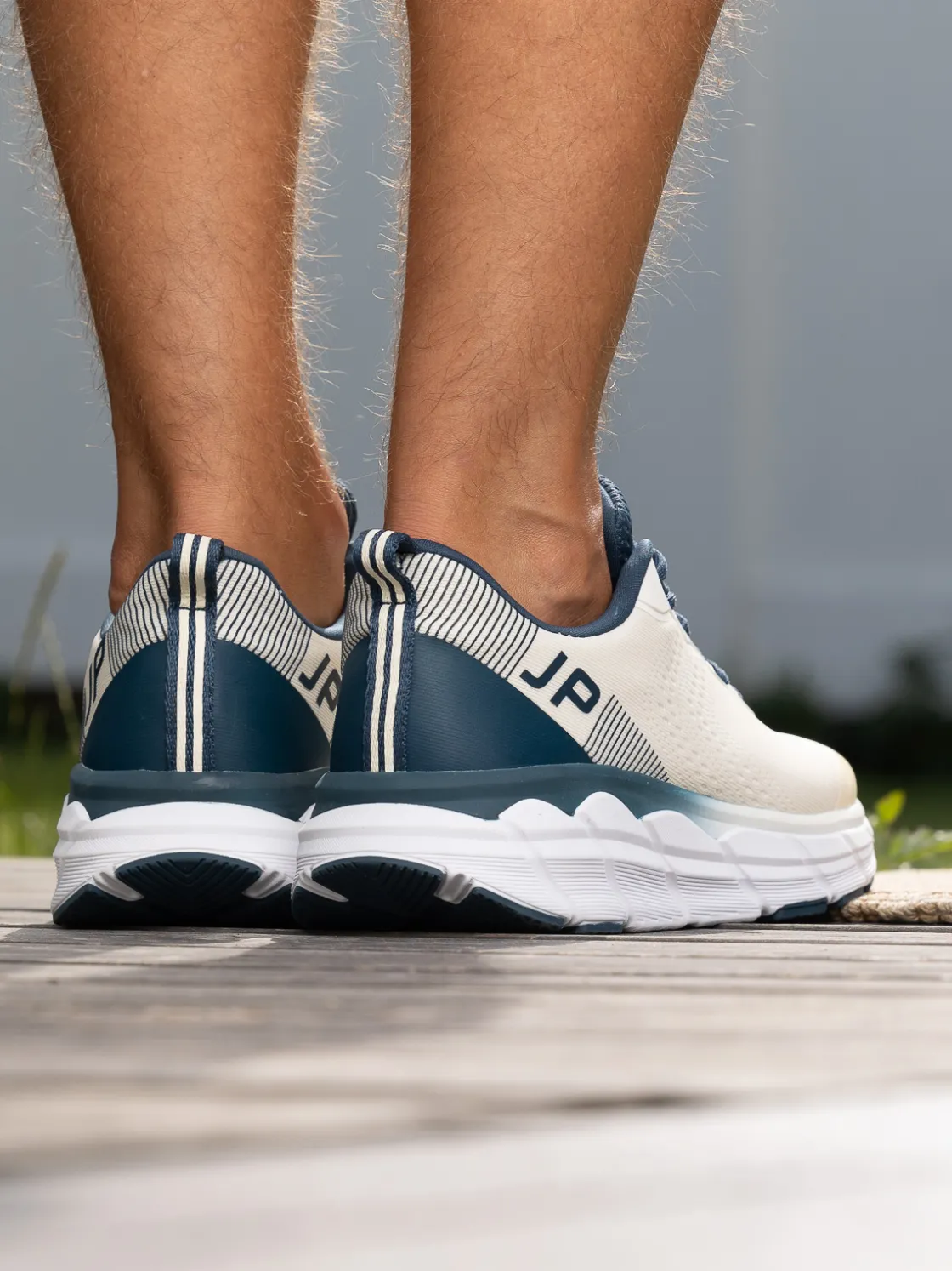 jean_paul__lyon_navy_mars_2.webp Jean Paul Sneakers>– Lyon Navy Marshmallow