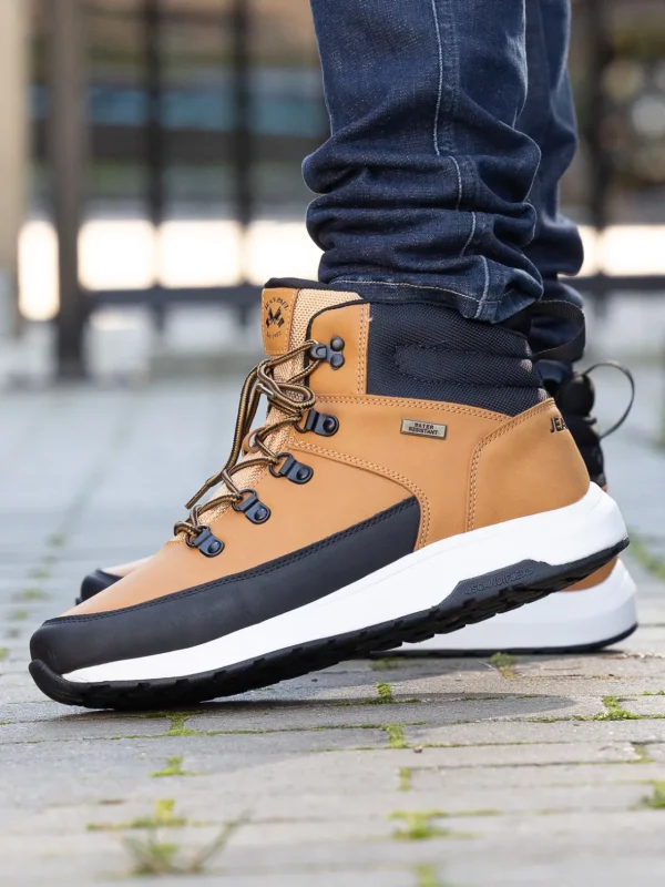 Jean Paul Vintersko>– Namur Tan Black