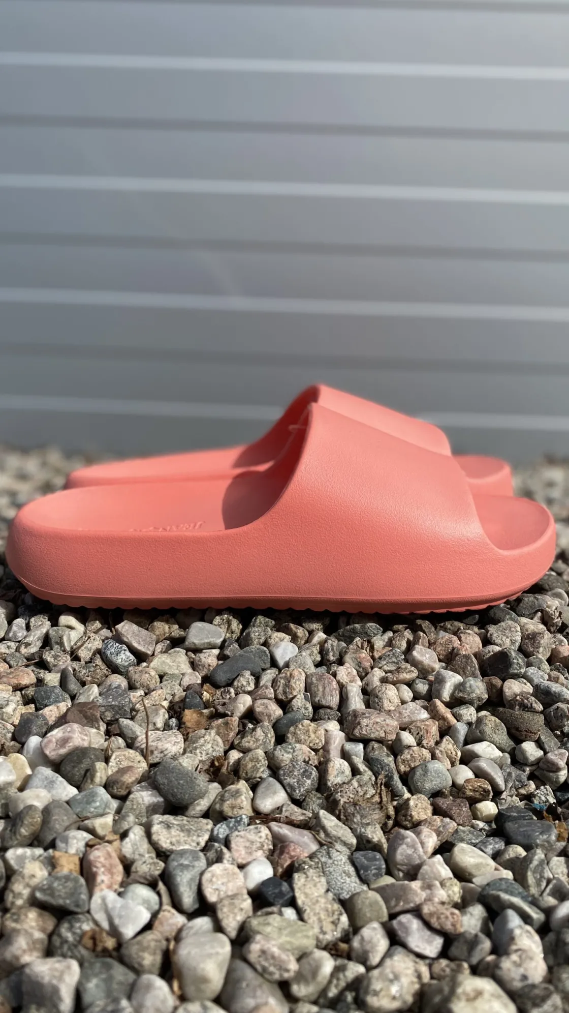 jean_paul__port_cros_tea__3.webp Jean Paul Sandaler>– Port Cros Tea Rose Slippers