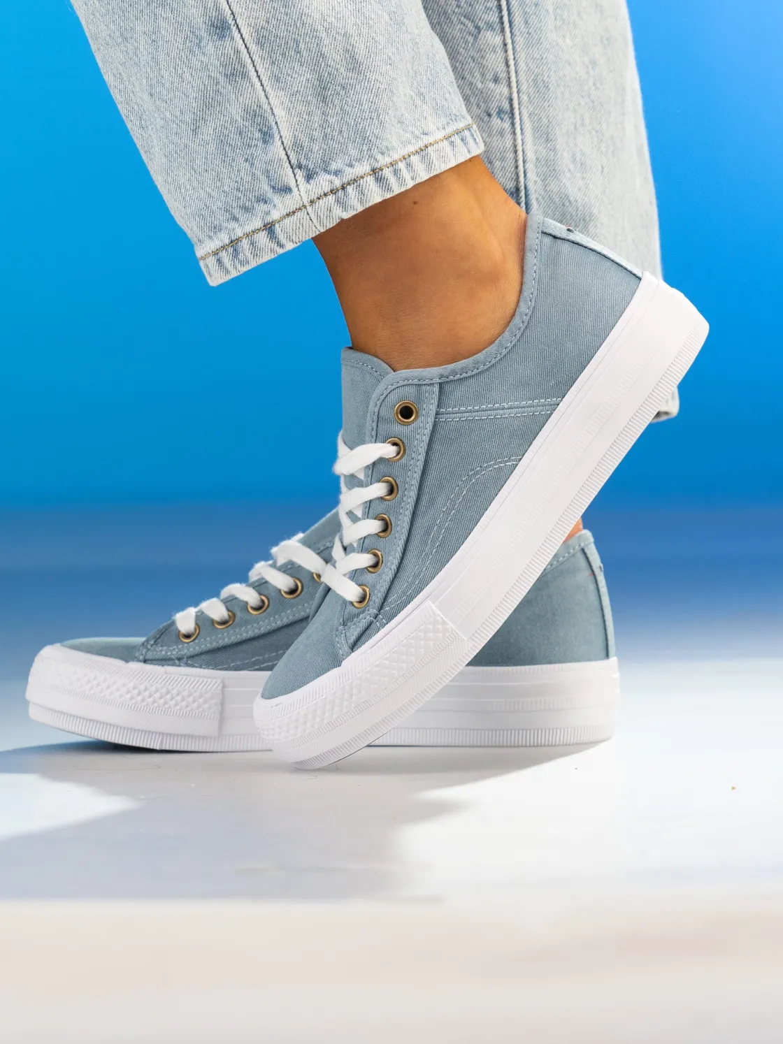 jean_paul__voie_chambray__0.webp Jean Paul Sneakers>– Voie Chambray Blue