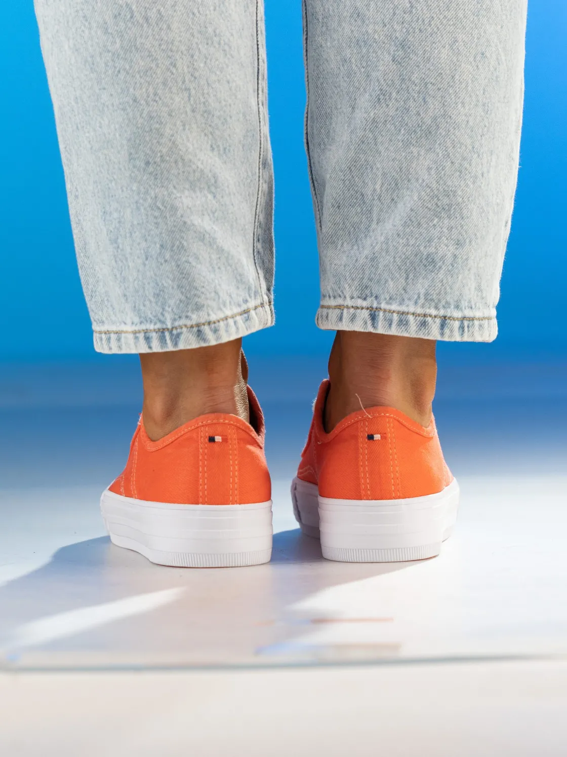jean_paul__voie_mandarin__5.webp Jean Paul Sneakers>– Voie Mandarin Red