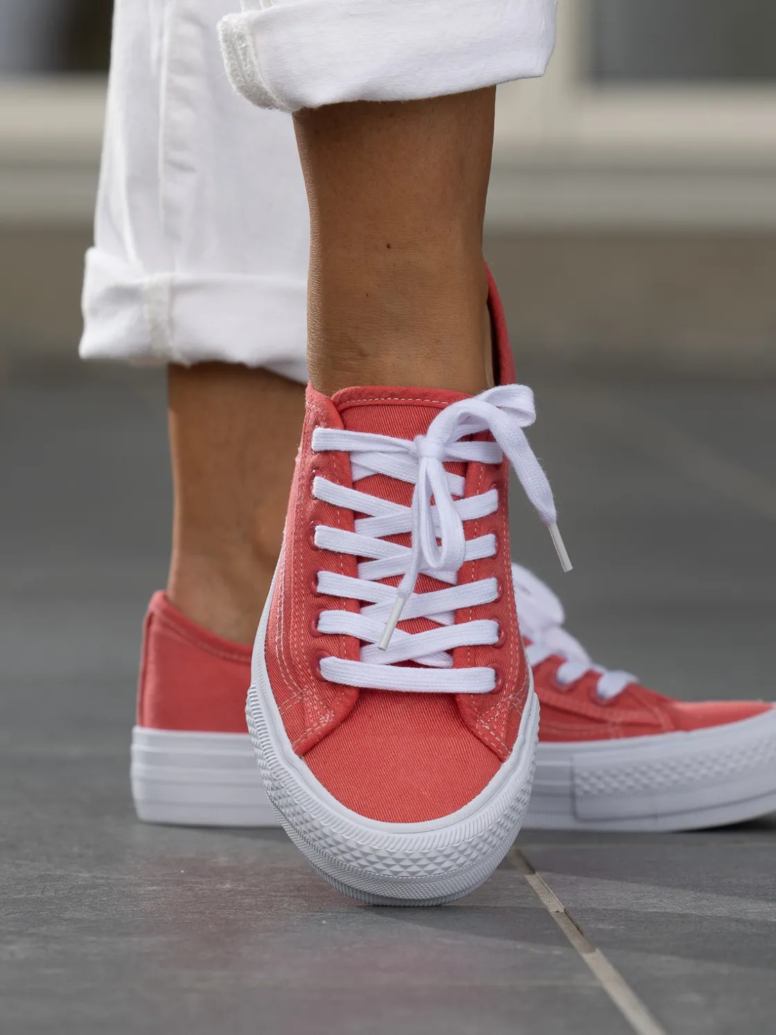 jean_paul__voie_tea_rose_3.webp Jean Paul Sneakers>– Voie Tea Rose