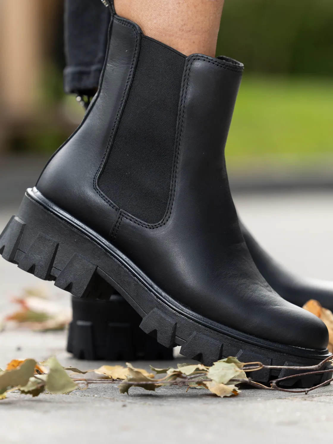 leather_combat_chelsea_2.webp Roberto Rosso Skoletter Og Boots>Leather Combat Chelsea