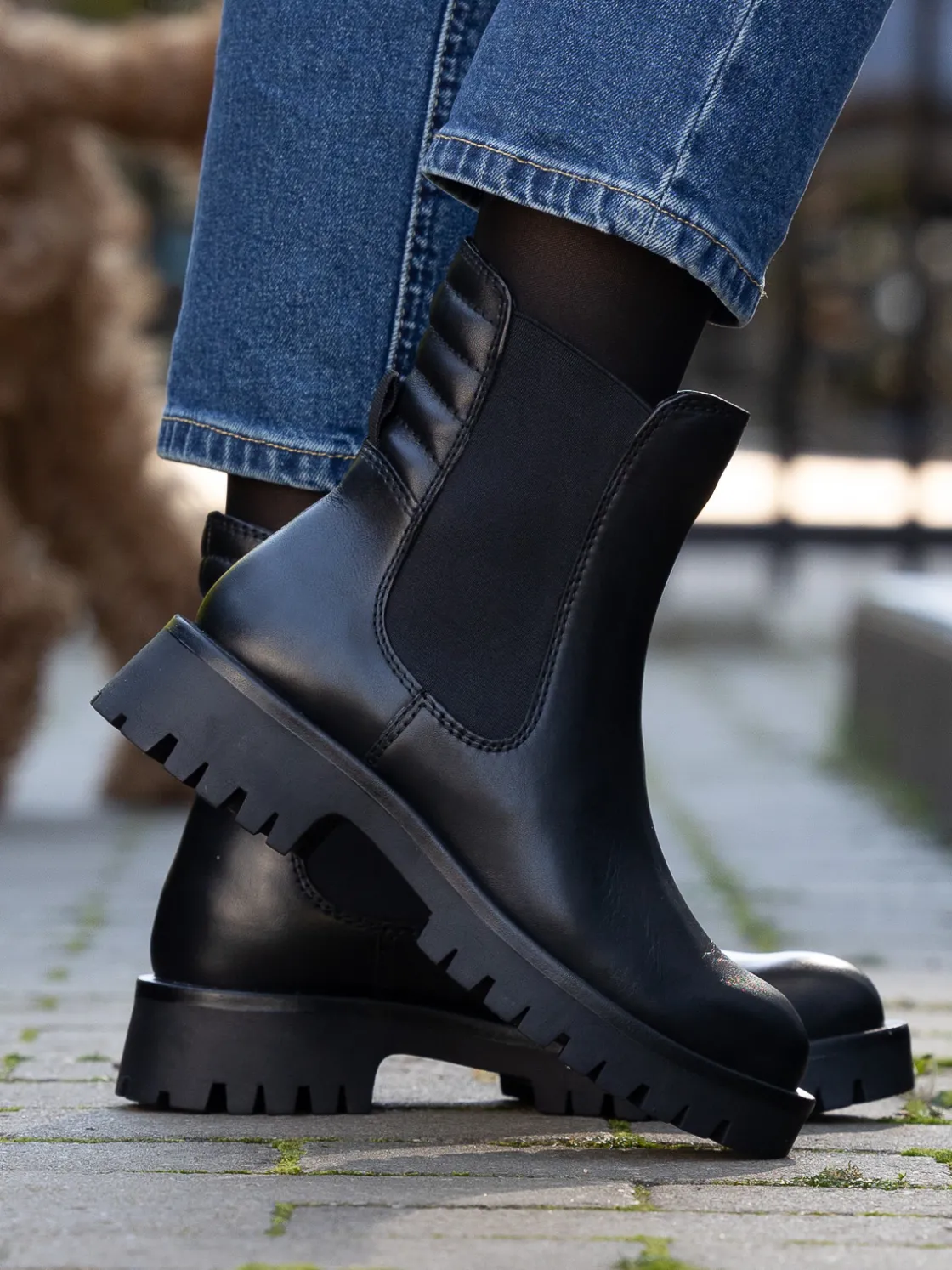 livo_leather_chelsea_blac_0.webp Roberto Rosso Skoletter Og Boots>Livo Leather Chelsea Black