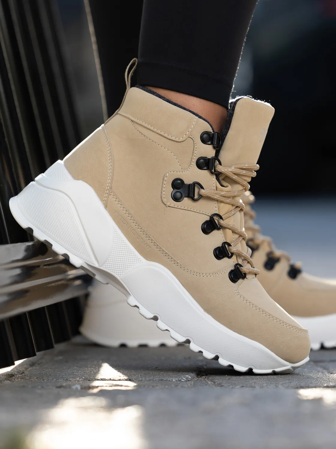 noodles__chunko_hi_sand_0.webp Noodles Skoletter Og Boots>– Chunko Hi Sand