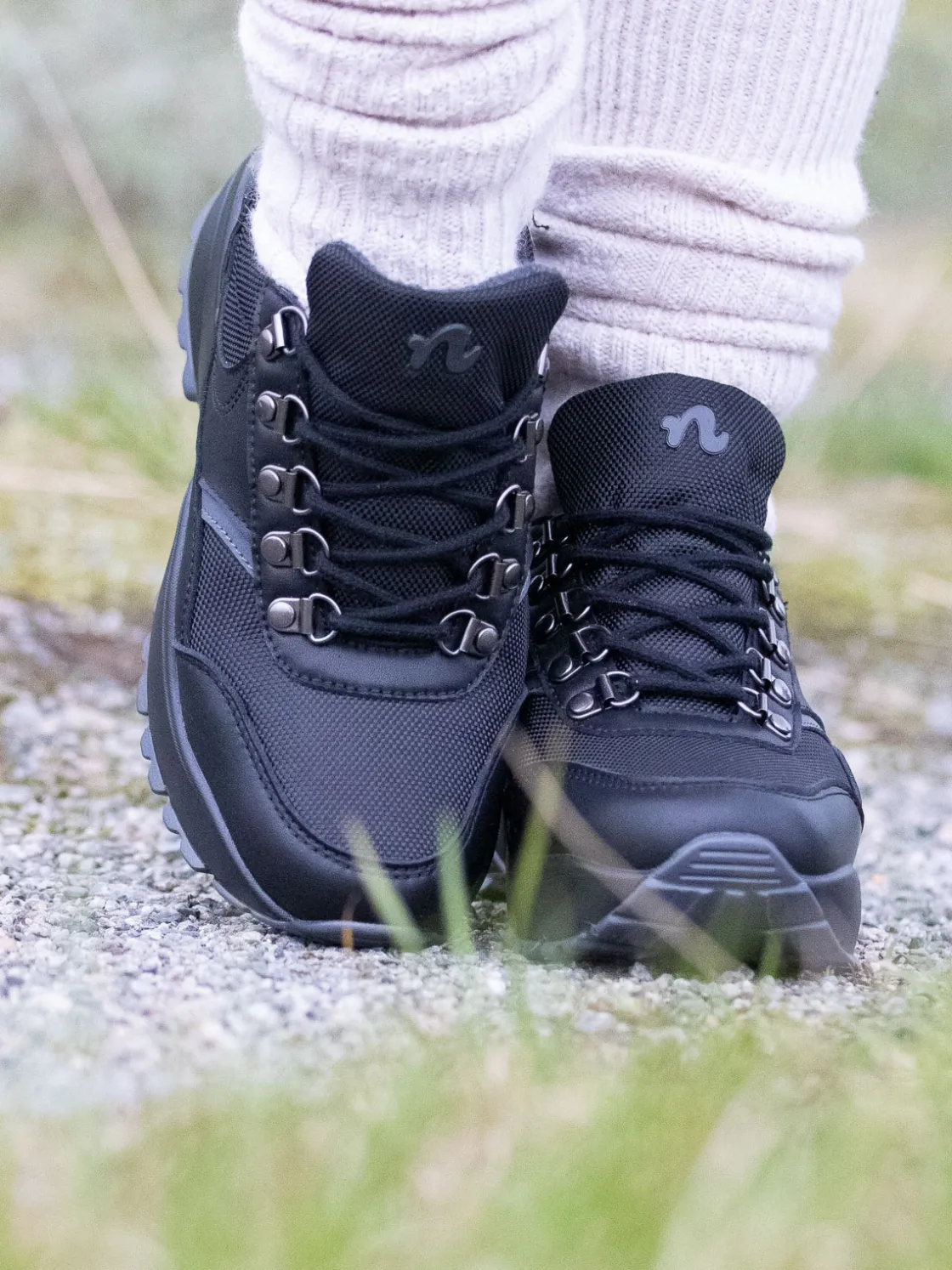 noodles__chunko_low_black_1.webp Noodles Sneakers>– Chunko Low Black