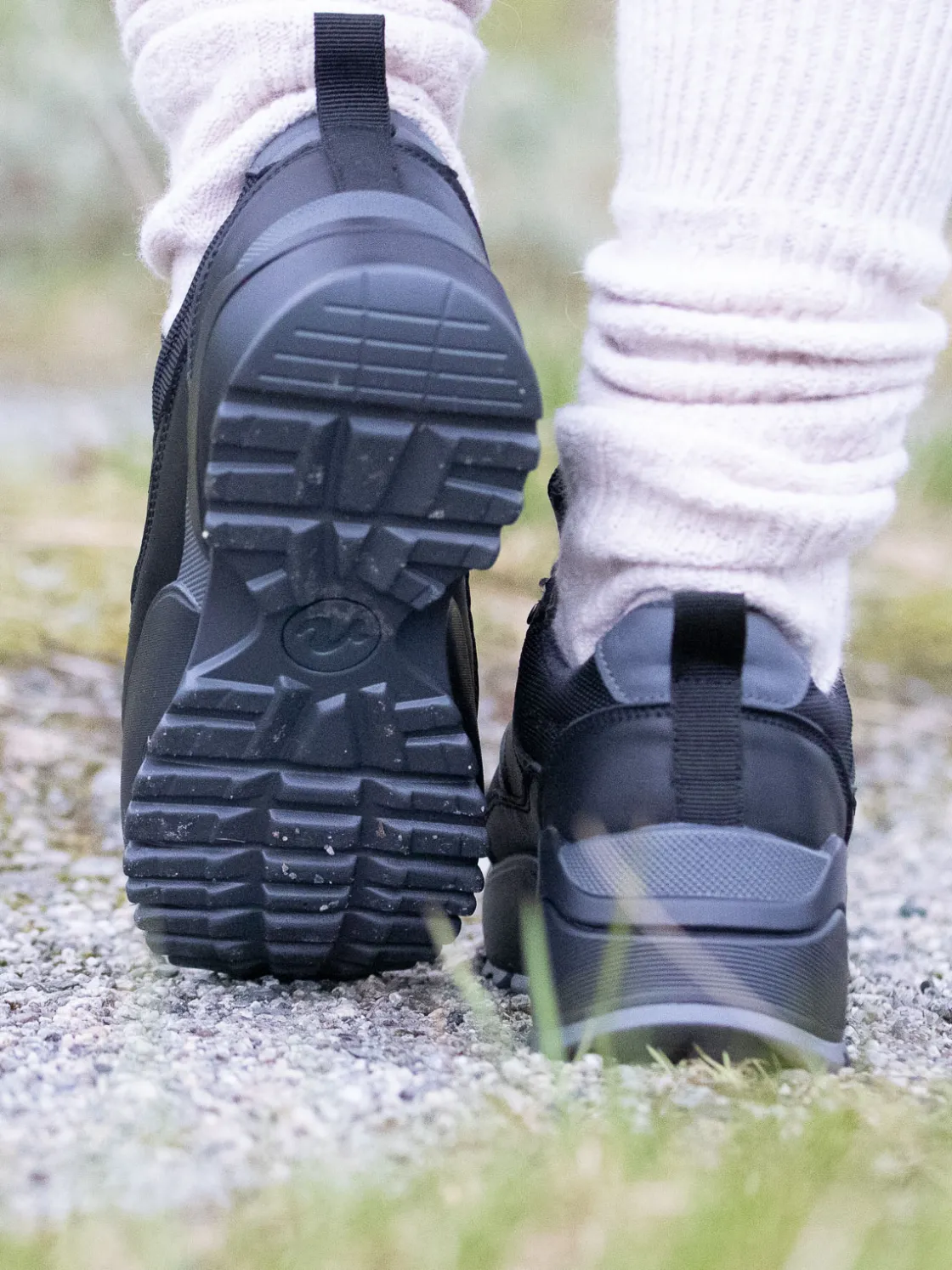 noodles__chunko_low_black_4.webp Noodles Sneakers>– Chunko Low Black