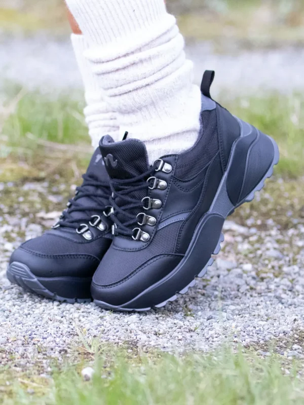 Noodles Sneakers>– Chunko Low Black