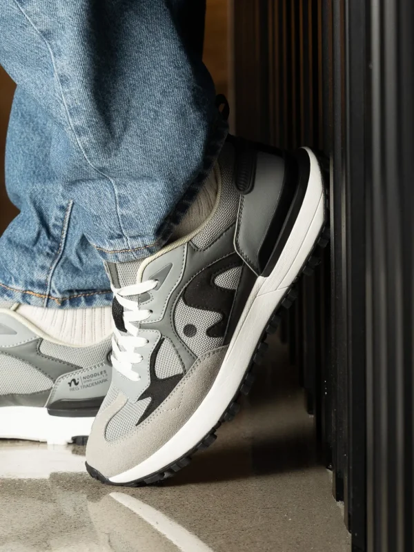 Noodles Sneakers>– Ding M Grey