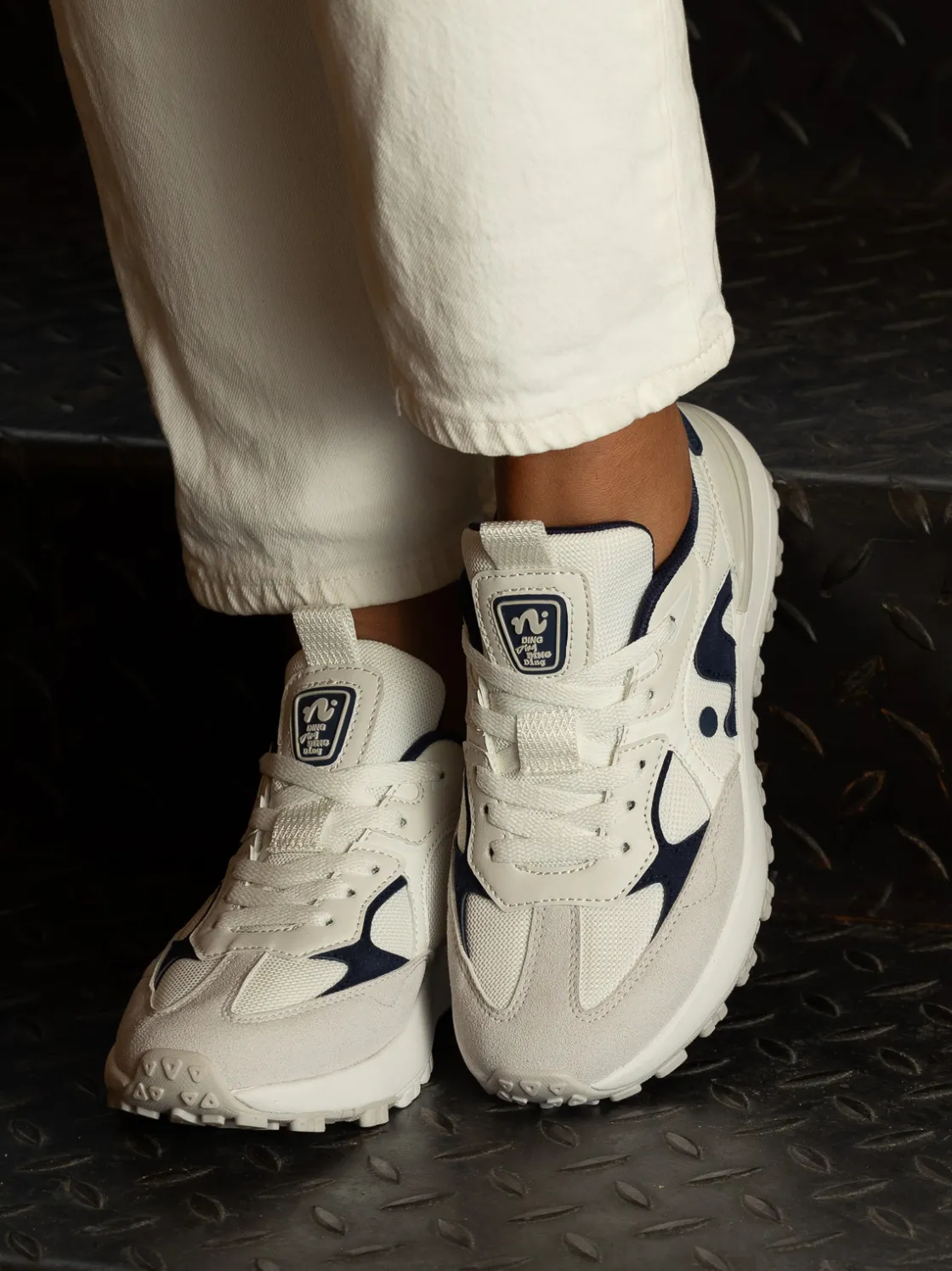 noodles__ding_w_white_nav_6.webp Noodles Sneakers>– Ding W White Navy