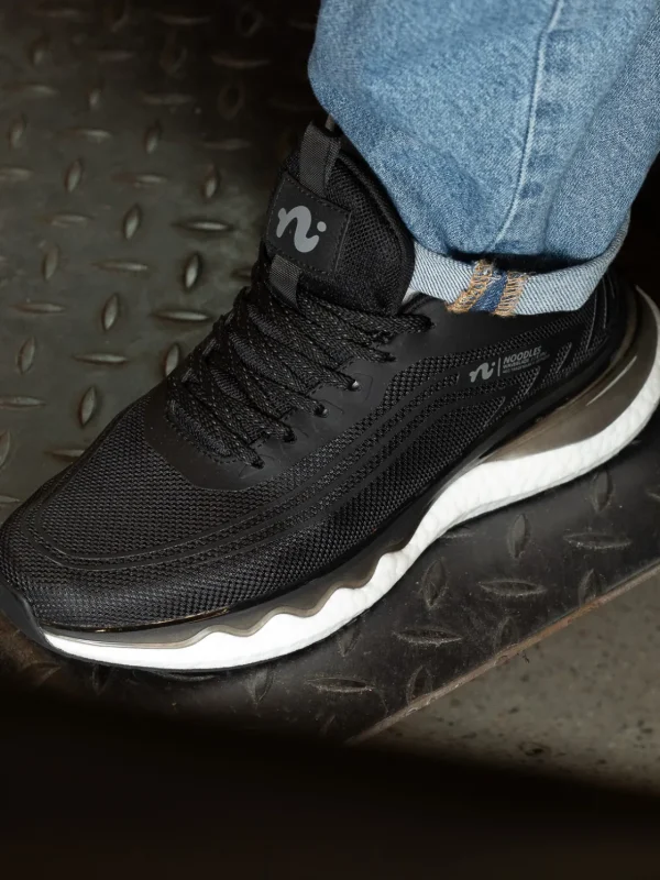 Noodles Sneakers>– Waveblade Black