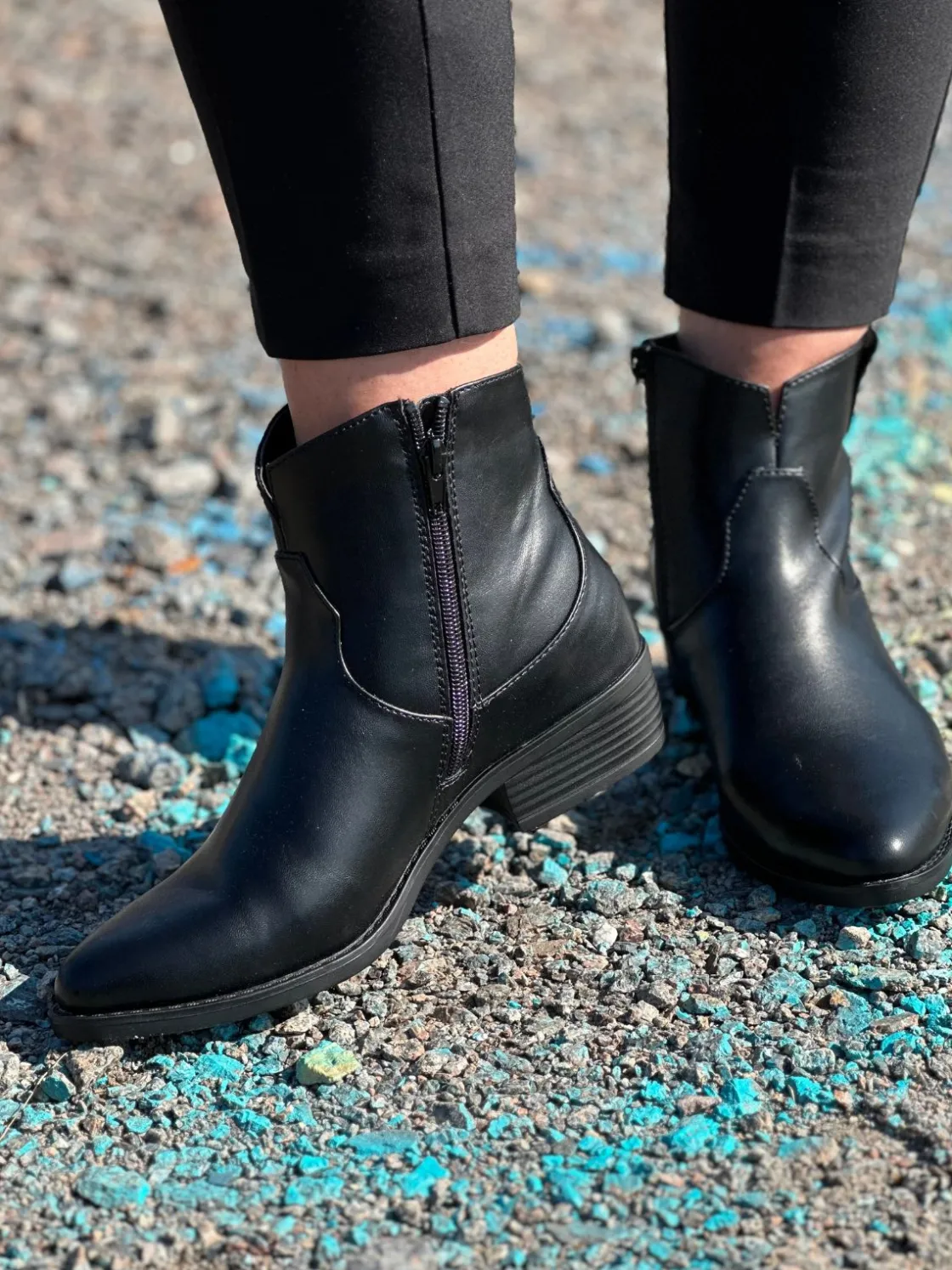 susy_black_10.webp Roberto Rosso Skoletter Og Boots>Susy Black