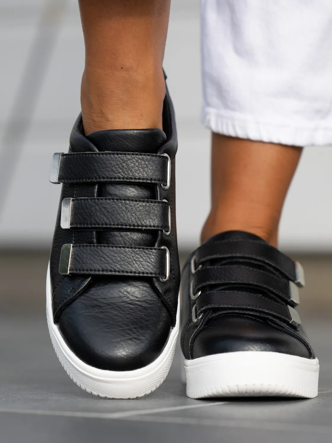 trilock_black_5.webp Roberto Rosso Sneakers>Trilock Black