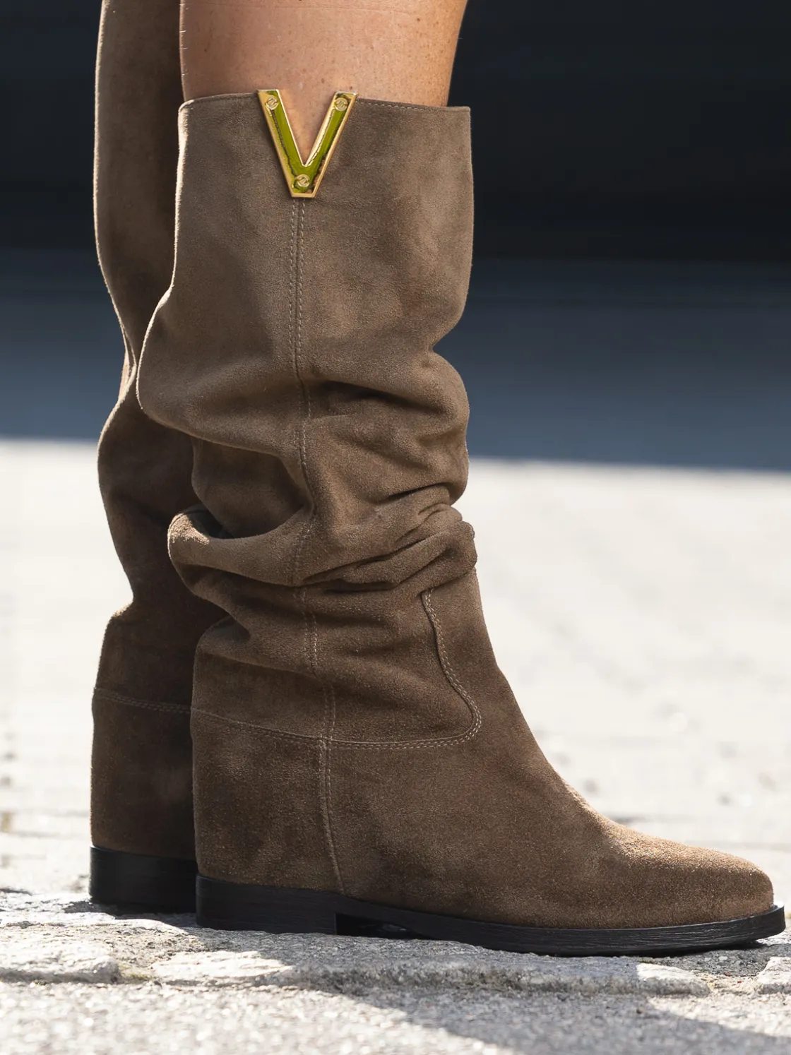 velour_cacao_stvlett_3.webp Roberto Rosso Skoletter Og Boots>Velour Cacao Støvlett